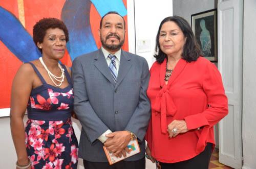 Imágenes en el Tiempo, reciente exposición de la artista y maestra Rosa Tavarez