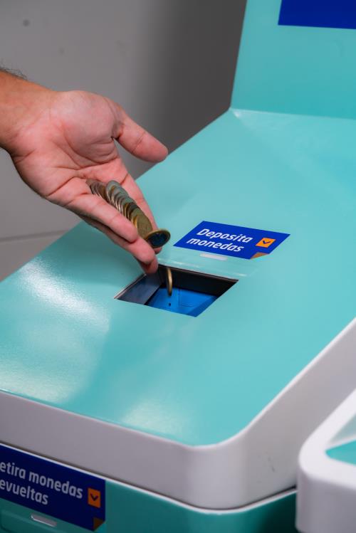 Popular introduce cajeros automáticos que aceptan monedas y mayor cantidad de billetes