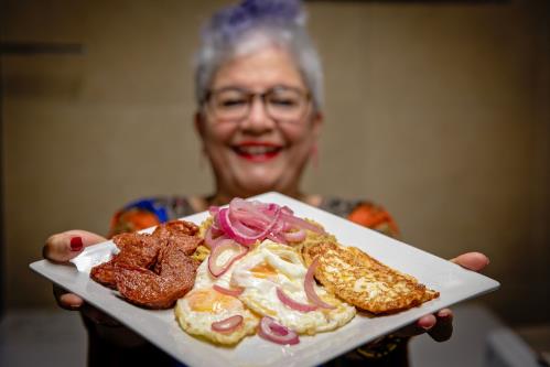 Xiomarita Pérez aclara sobre el Día Nacional del Mangú
