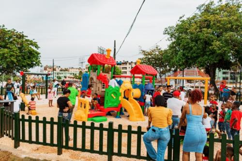 Popular y ADN inauguran Parque Mirador Rosa Duarte