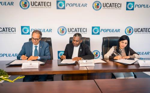 Popular otorgará becas a estudiantes de UCATECI de escasos recursos