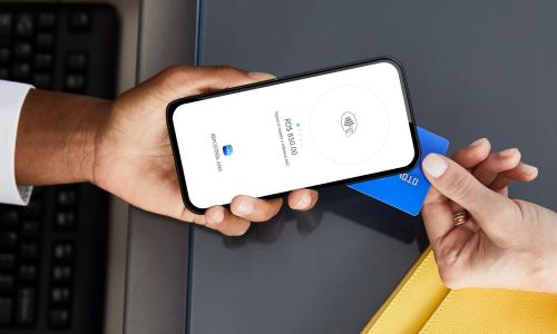 AZUL implementa aplicación que permite recibir pagos con tarjetas NFC desde dispositivos móviles