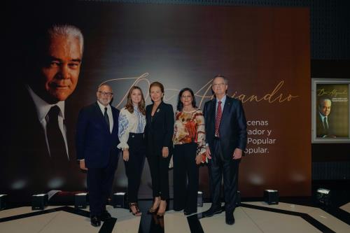 Presentan documental "Don Alejandro"
