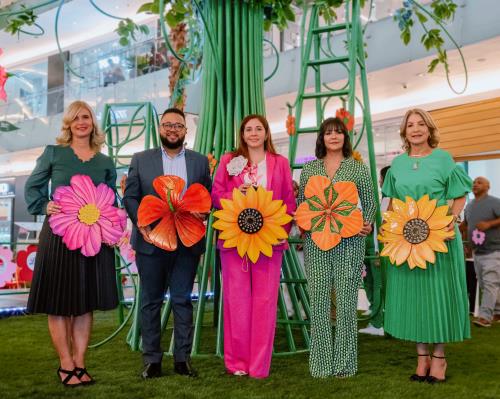 Árbol de la Esperanza de Ágora Mall impactará a más de 20,800 personas a través de cuatro fundaciones