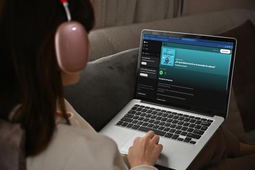 Pódcast educativo "Inversiones, en breve" gana preferencia en las audiencias