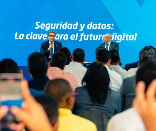 Banco Popular capacita a clientes empresariales en ciberseguridad