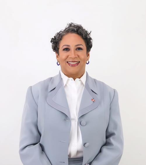 Chandrai Estévez Zorrilla asume compromiso por el país en su nuevo rol como viceministra