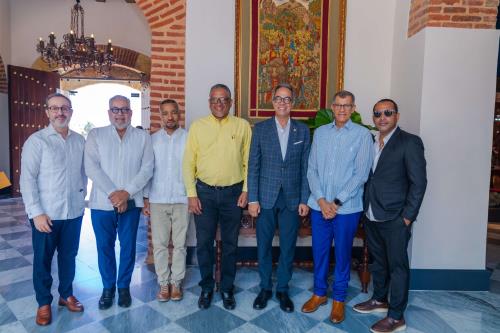 Banco Popular recibe líderes de opinión de la región norte en el Centro Cultural Taíno Casa del Cordón
