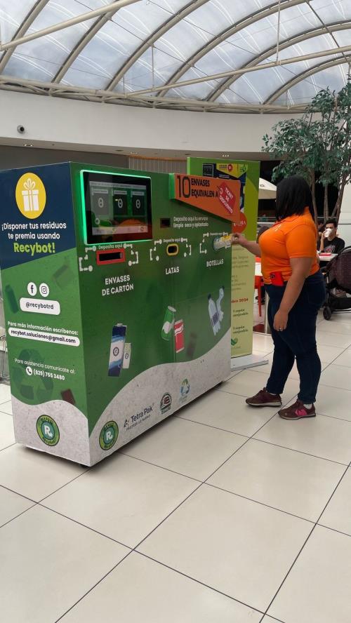 Más de tres millones de libras de desechos son reciclados por Ágora Mall