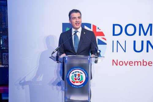 Popular atrae interés de inversionistas durante Semana Dominicana en Reino Unido