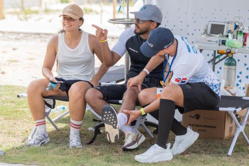 CEDIMAT reafirma su compromiso con la seguridad médica deportiva en IRONMAN 70.3 Cap Cana 2026