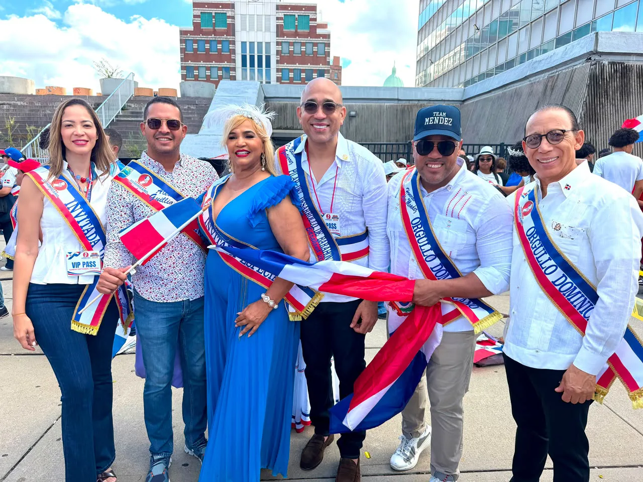 Barahona, protagonista del 37.º Desfile Dominicano de Nueva Jersey; Dr. Natanael Gutiérrez recibe reconocimiento en Paterson