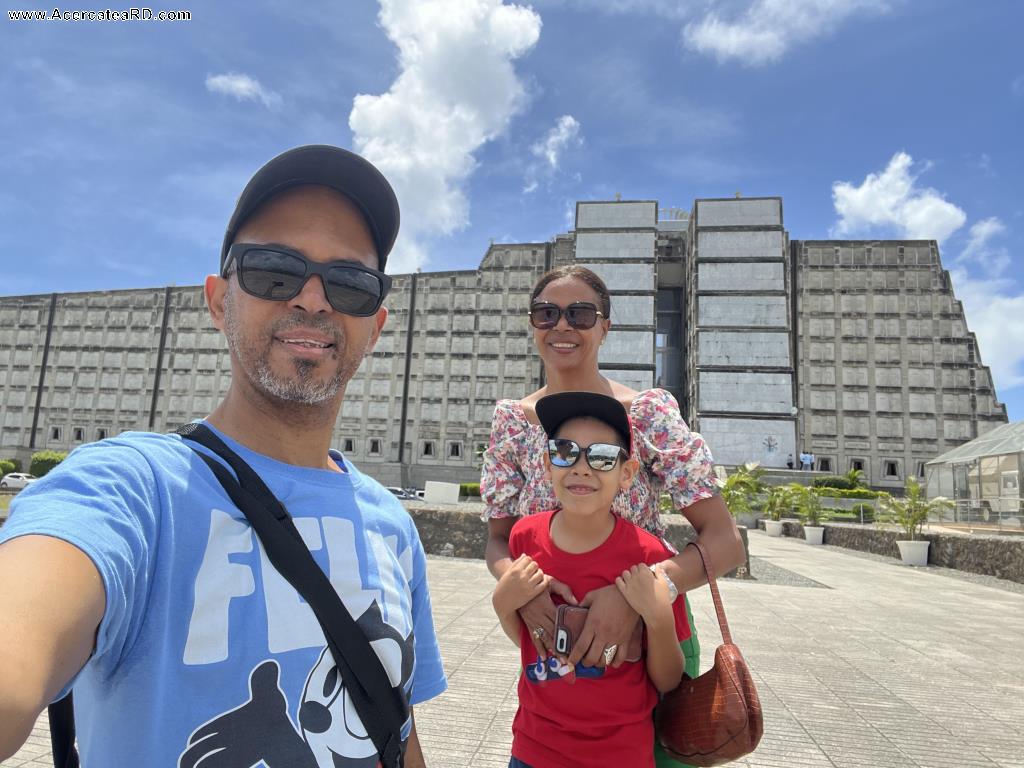 Faro a Colón en Santo Domingo